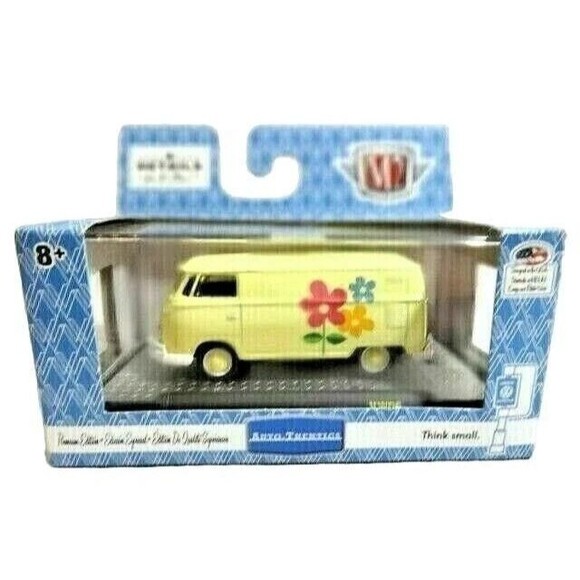 M2 1960 VW Delivery Van Volkswagen USA Model Retro Car Diecast Clear Case Gift - Picture 1 of 3